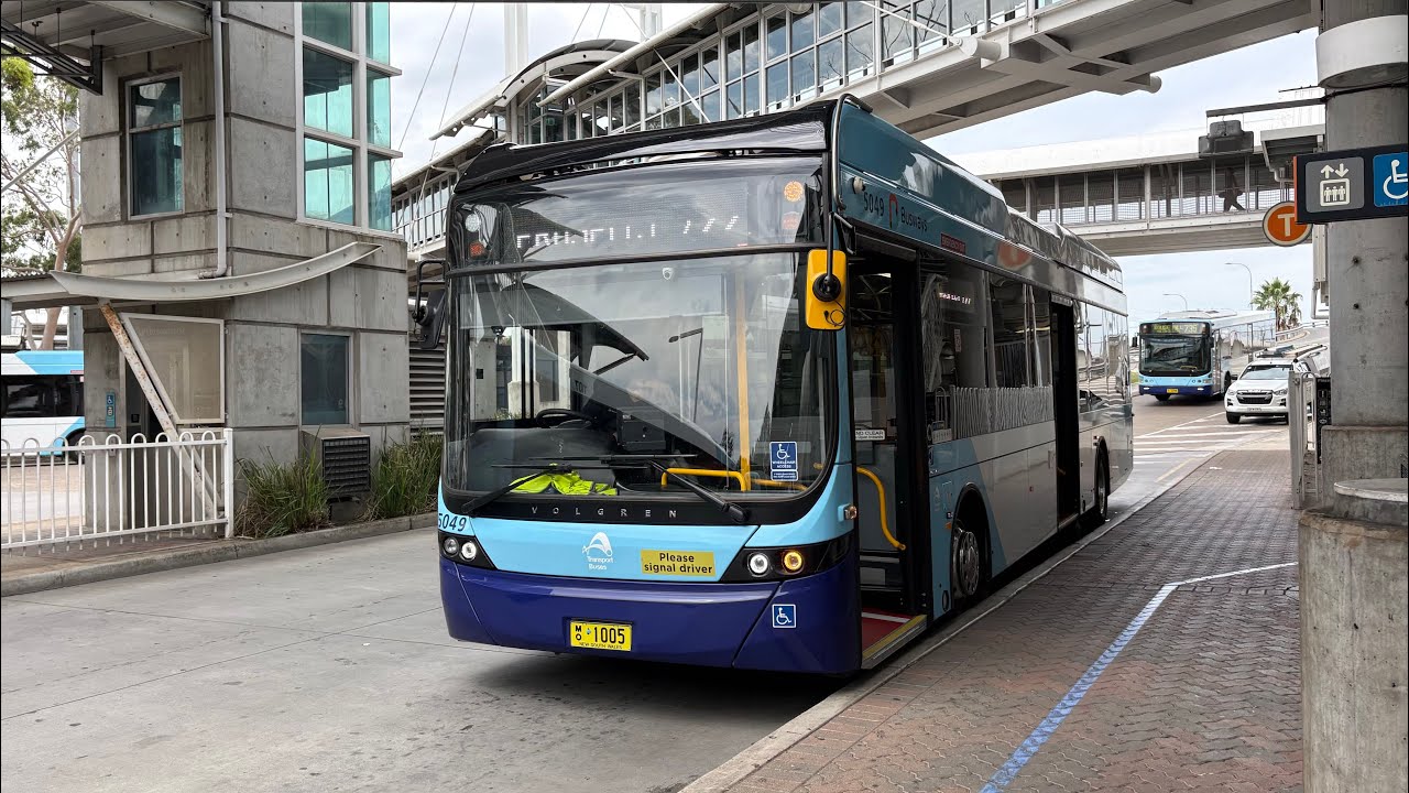 Busways Volvo BZL Volgren Optimus m/o1005 (5049) [Route 722]