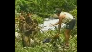 Tribe meets white man for the first time - Original Footage (1/5)