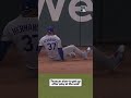 Teoscar Hernández couldn't make the play and was shaken up, but stayed in the game ⚾️ #mlbonfs1 #mlb