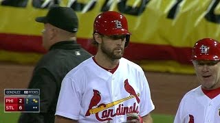 PHI@STL: Wacha hits an RBI single off Gonzalez