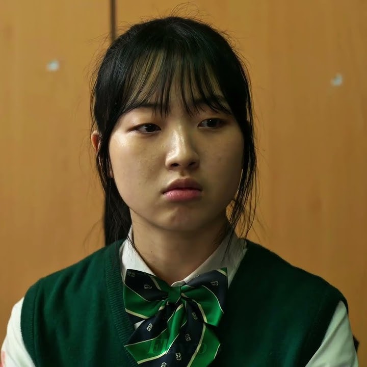 Ji-minβs Parents Turned Into Zombies π§ | All of Us Are Dead | #shorts