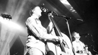 03 The Infamous Stringdusters 2014-04-18 Where The Rivers Run Cold