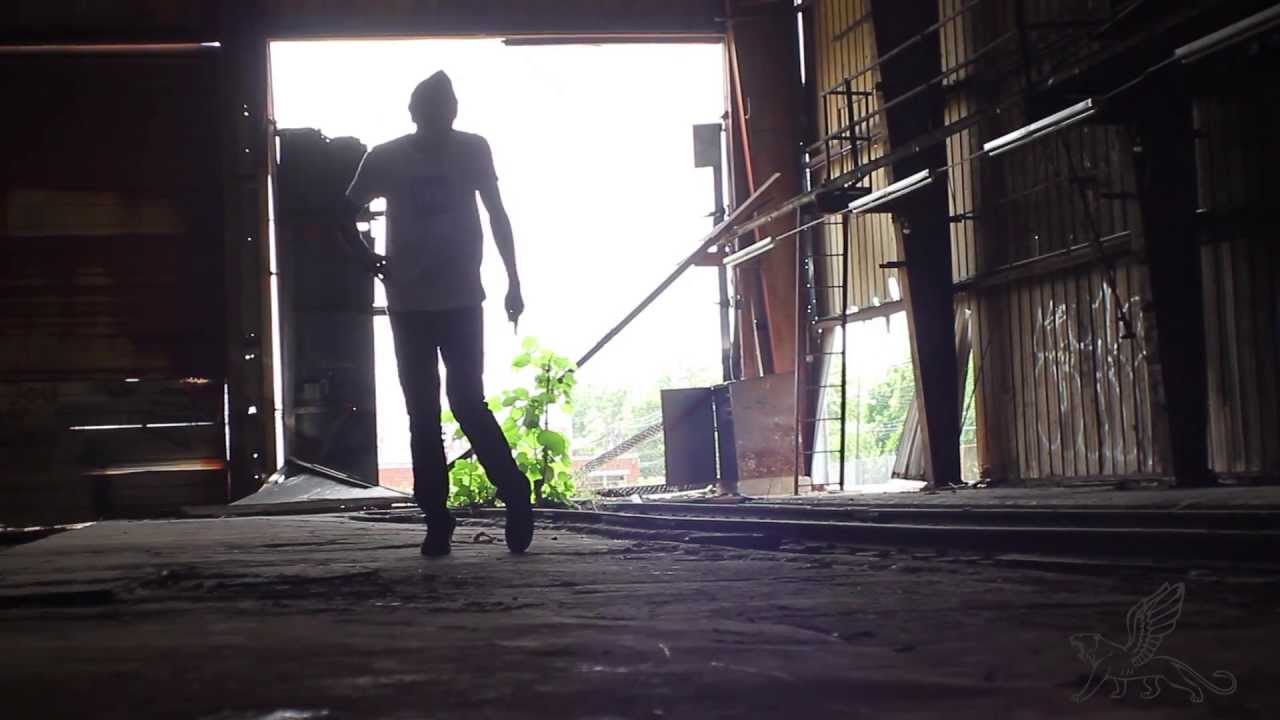 Gangsta Q Free style video