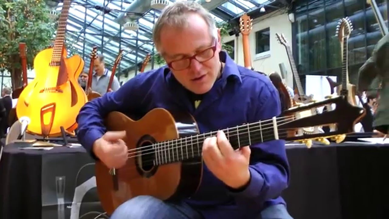 The Holy Grail Guitar Show 2014 - Heeres Guitars