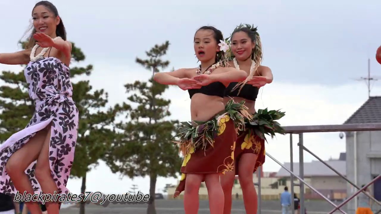 TOKONATSU！みんな綺麗☆南国のダンス(^^♪ Hula & Tahitian Dance