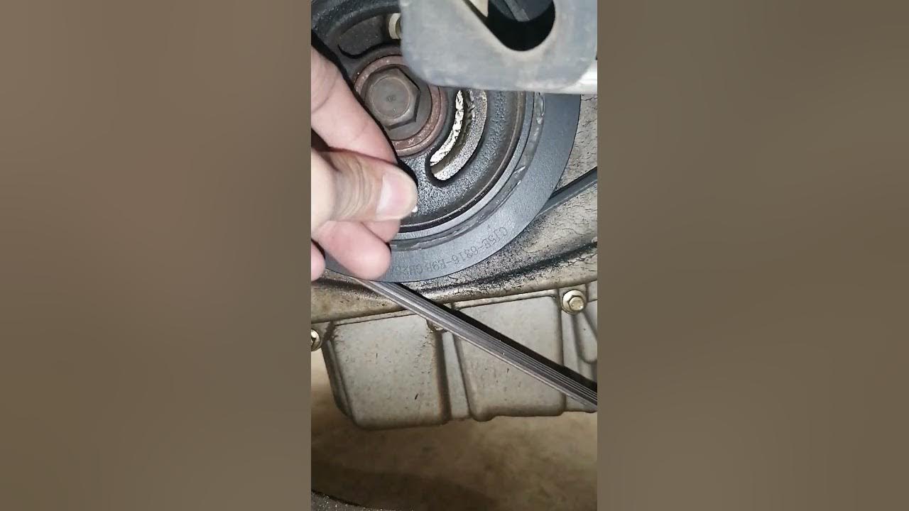 Ford Taurus Replace Crankshaft Oil Seal and Valve Cover Gasket - YouTube
