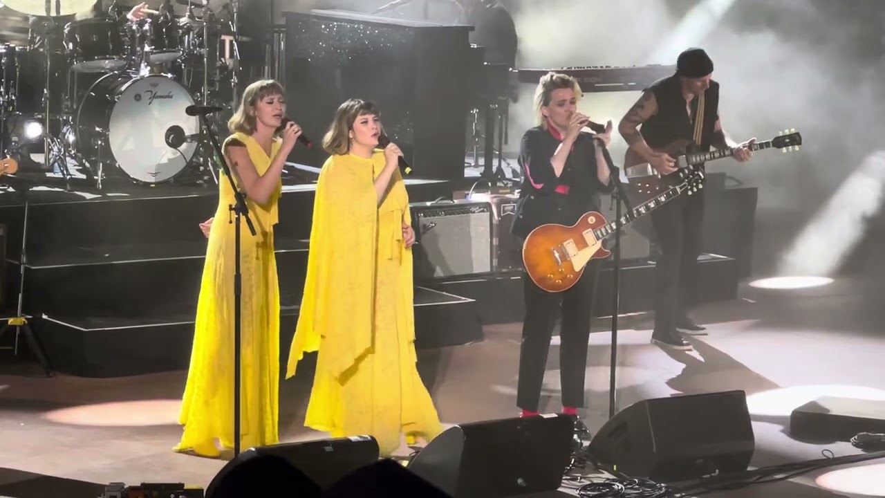 Uninvited (Alanis Morisette cover), Brandi Carlile Band w/ Lucius - Red Rocks 2025, night 3