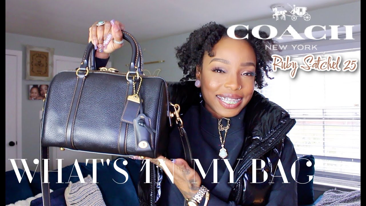 WHAT'S IN MY BAG 2023 | COACH RUBY SATCHEL 25 - YouTube
