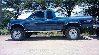 TOYOTA 22R 94 CABINA Y MEDIA AZUL NITIDO