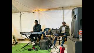 Kuyophakama izidalwa - Mphostoli