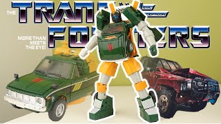 Making Weird Cartoon Accuracies Work | #transformers Masterpiece Hoist Review