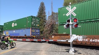 UP 3041 Autorack - Stack Train East Pulls Slowly Up Hill, Callison Rd. Railroad Crossing, Penryn CA