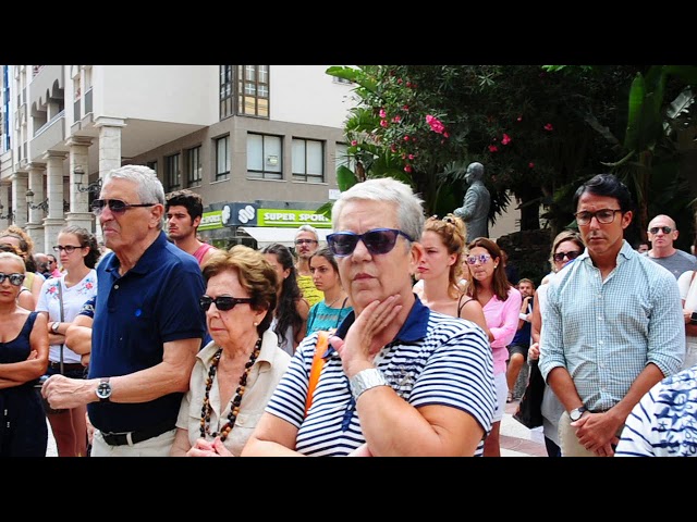 CEUTA GUARDA CINCO MINUTOS DE SILENCIO EN REPULSA POR EL ATENTADO DE BARCELONA