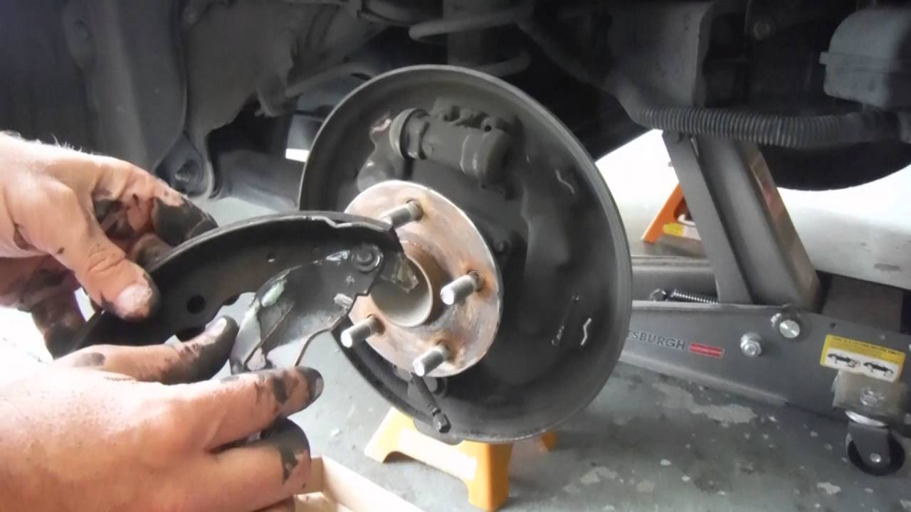 Toyota Camry Rear Brakes Replacement