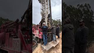 Deep in the Dirt! Tripping Pipe with Bee Man Drilling #waterwell