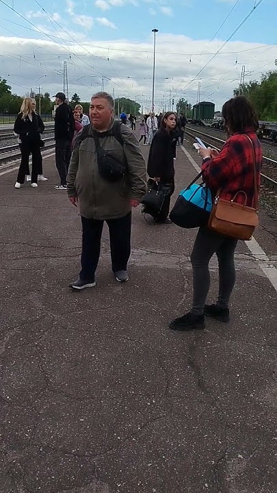Родила царица в ночь не то сына не то дочь🤣🤦 - YouTube