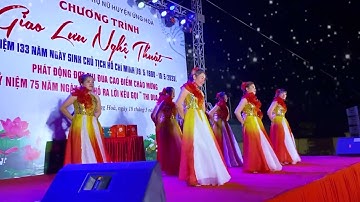 Bài múa Những bông hoa trong vườn Bác  hội Phụ nữ TT Vân Đình biểu diễn