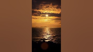 Thumbnail of beautiful sunset video #shorts #love #nature #sunset #viral#youtubeshorts #viral #new#sun #sunset #