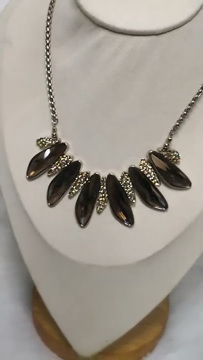 Oubi yabi geometrical shape necklace - YouTube