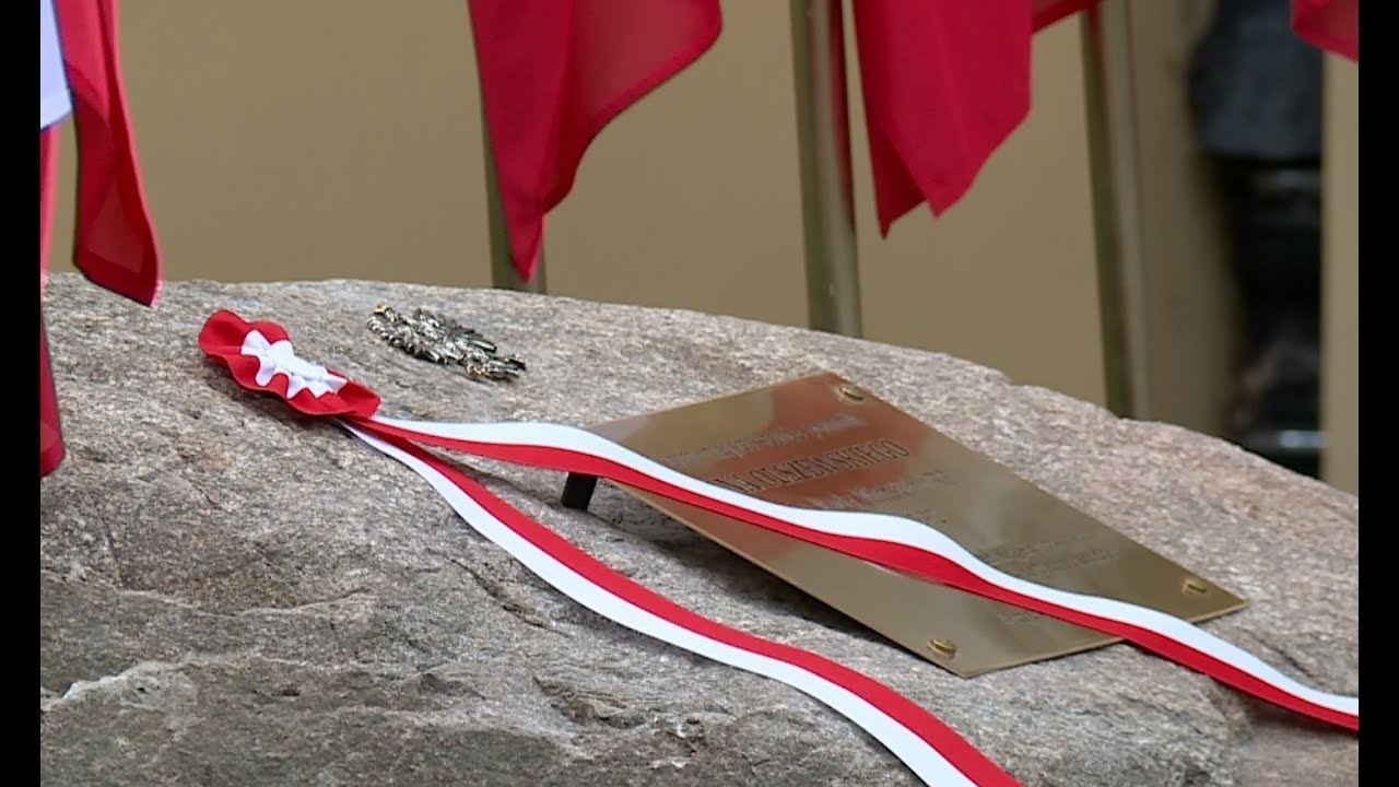 new statesman POMNIK PREMIERA OLSZEWSKIEGO