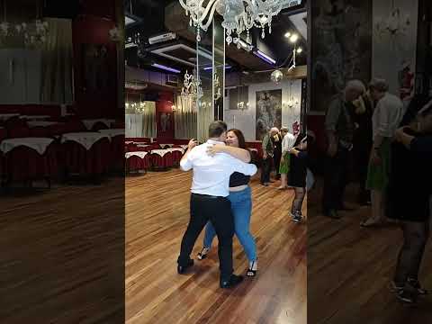 CLASES de tango Susi y Quique Camargo ♦ JUEVES 20-08-2026 ♦ vivo "Tango Camargo" ✅El Beso ➡️ BA💙Arg