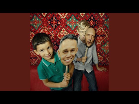 Комната (feat. WHiTe !NK) auf YouTube ansehen