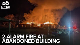 Fire crews battle early-morning blaze in northeast Columbus