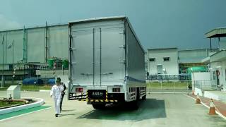 Truk komuka