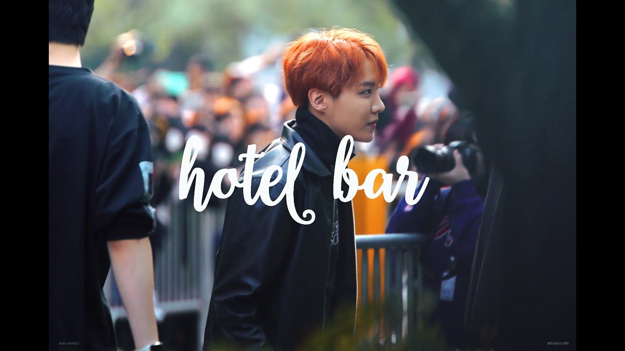 hopemin;  you're looking pretty in a hotel bar