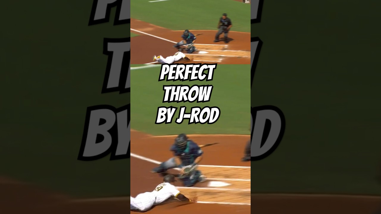 J-Rod's PERFECT Throw Ends Bases Loaded Rally (FULL AT BAT)