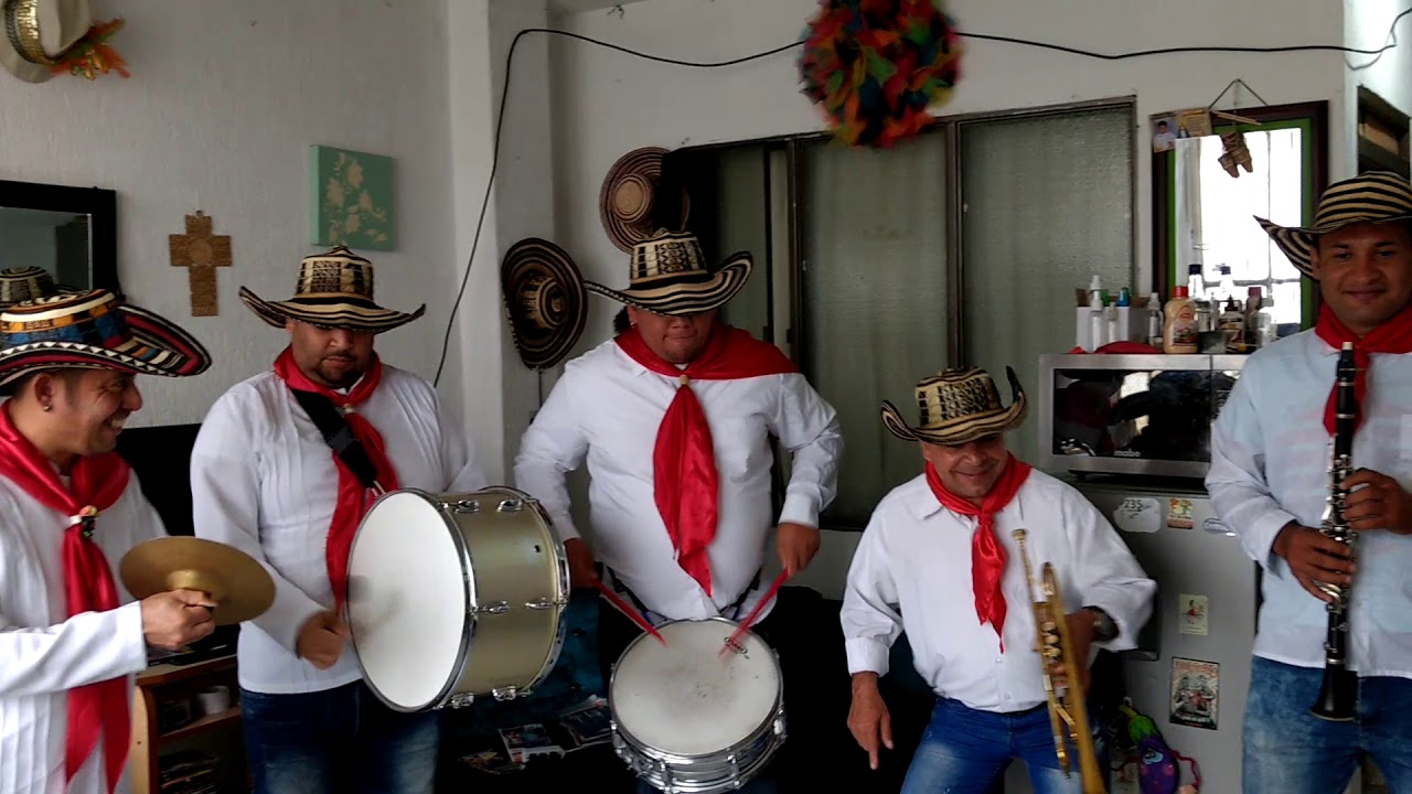 Carnaval , hora loca , banda papayera y chirimía con kumbadjé - Negrito Tapetuza - cel: 3166368535