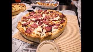 Location: 384 college st, toronto, on m5t 1s7 my sister's instagram:
@iam.rashma the merch i was wearing:
https://www.sultanbazar.ca/collections/mens-long-sl...