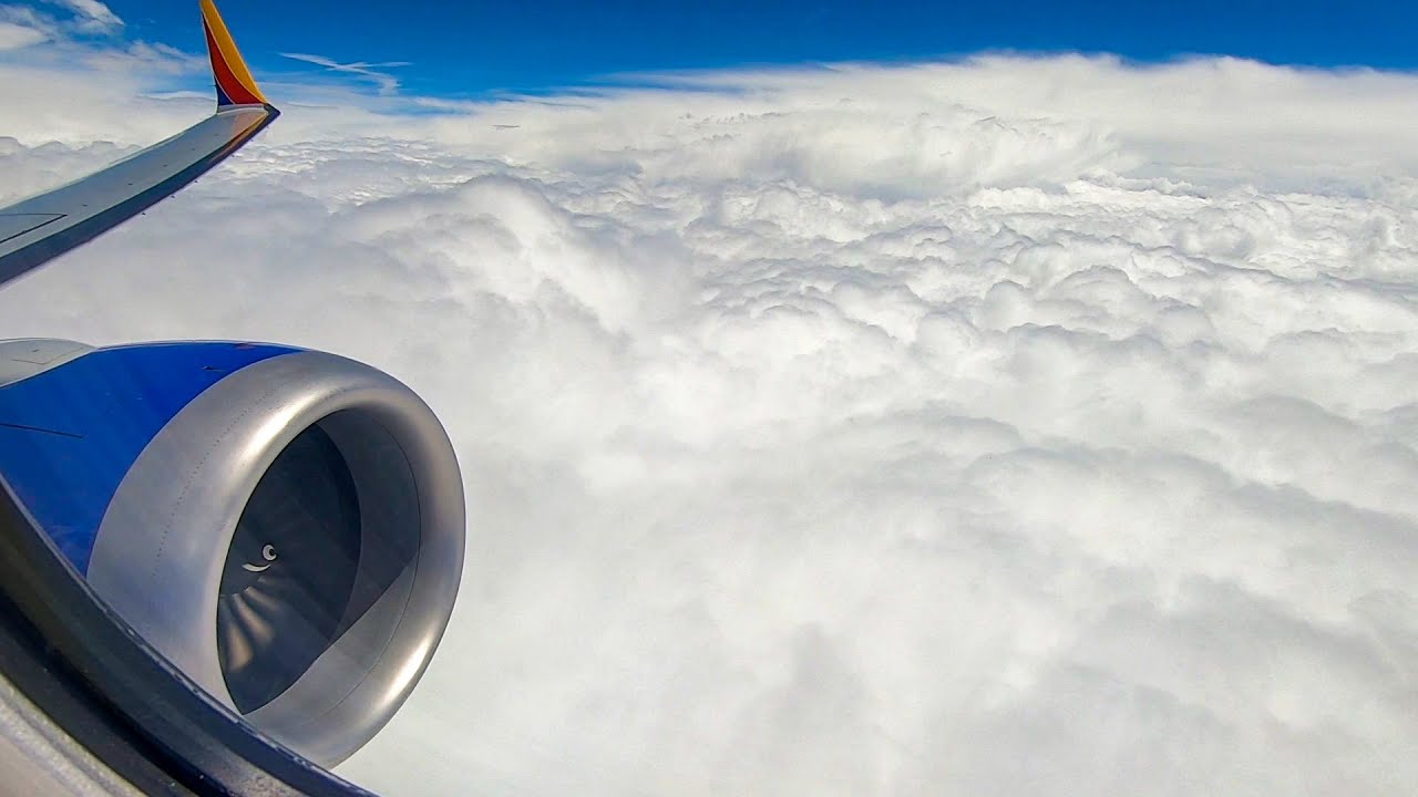 Southwest Airlines 737 MAX 8 Stormy Takeoff from New Orleans (MSY)