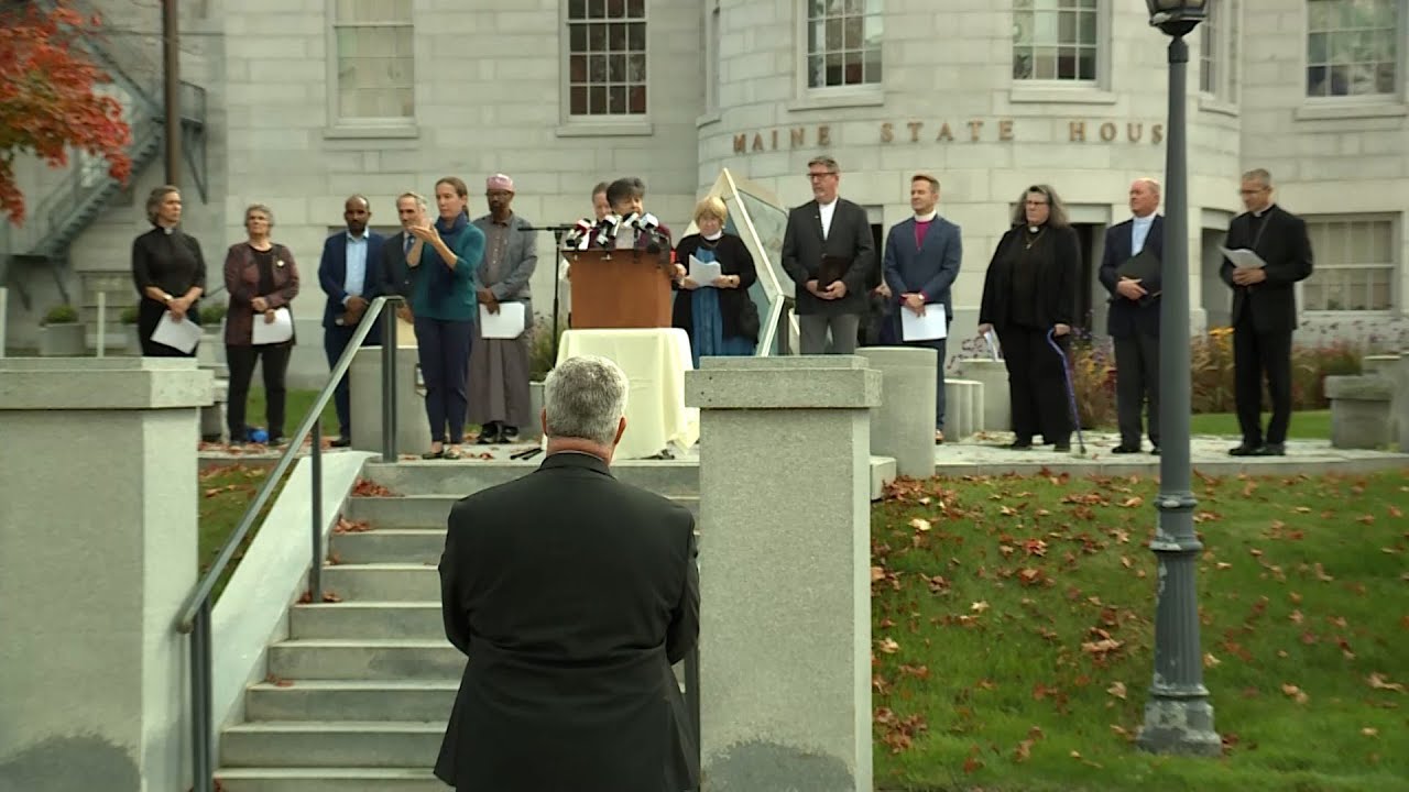 Religious leaders hold prayer service for Lewiston shooting victims ...
