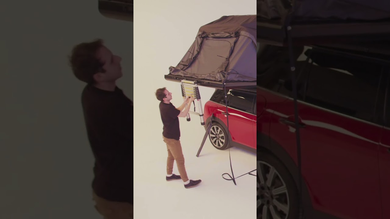 Jakob, founder of Roof Space, demonstrates how to set up the Roof Space 2in under 60 seconds