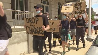 Rockford Youth Activism brings protest to Winnebago County Courthouse