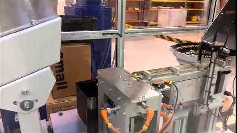 Bowl feeder system feeding threaded inserts