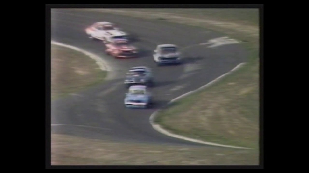 Baskerville late 1970s Sports Sedans handicap race | Gowans Celica