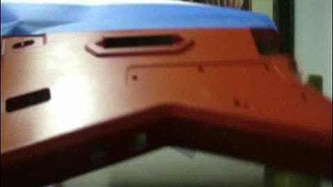 CUSTOM PAINT ON GUITAR HERO CONTROLLER part 2