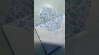 DIY Cricut Envelope Liners #diybride #diywedding #cricuttutorials #diyweddinginvitations