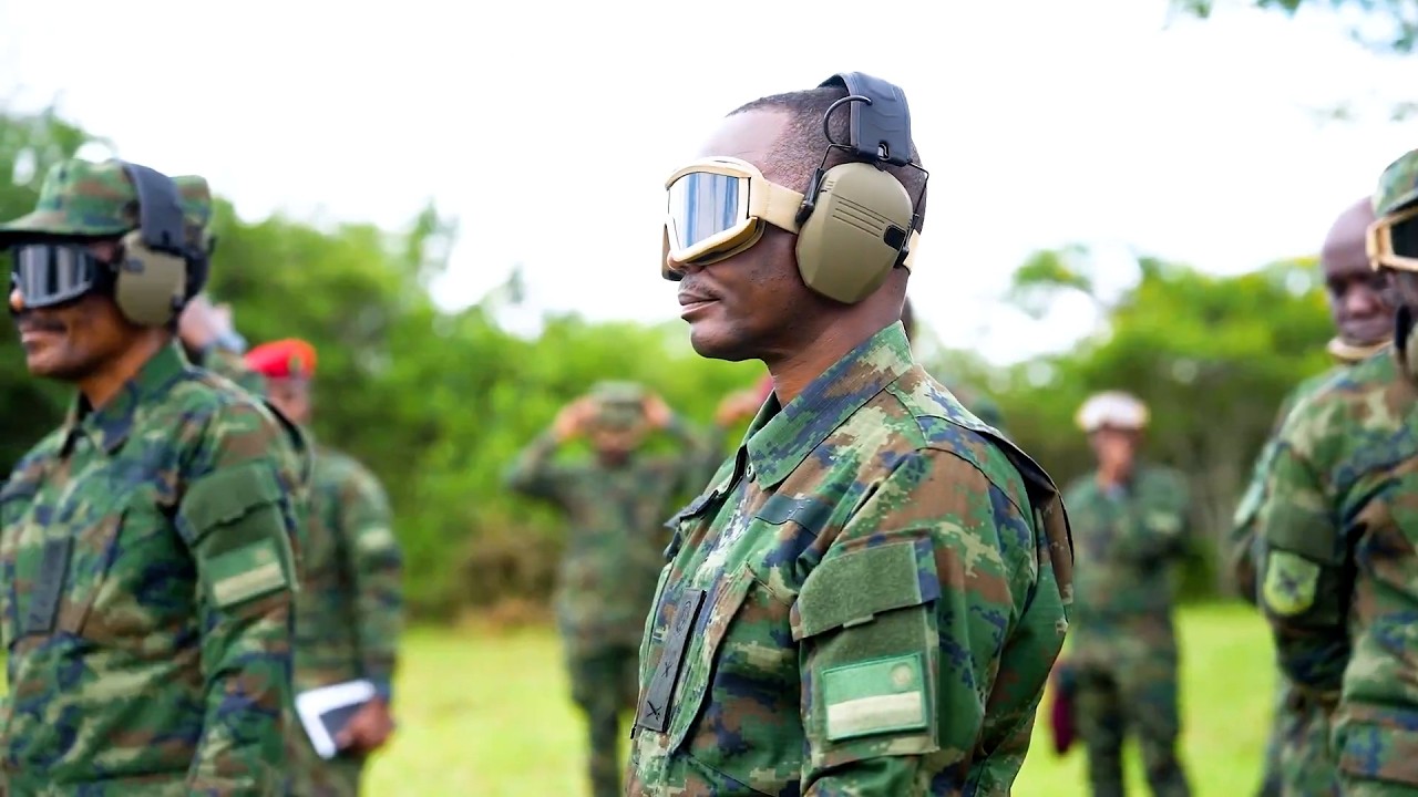 Abakomando ba RDF basoje imyitozo Idasanzwe bamazemo ibyumweru 22