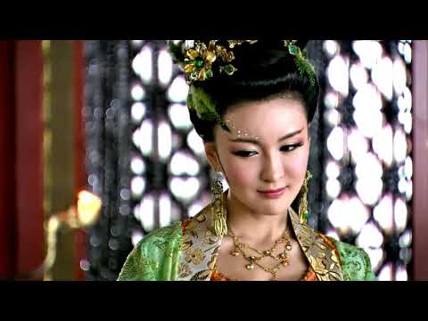 蘇妲己向紂王介紹青青，竟問大王喜歡妹妹不，可把紂王高興壞了