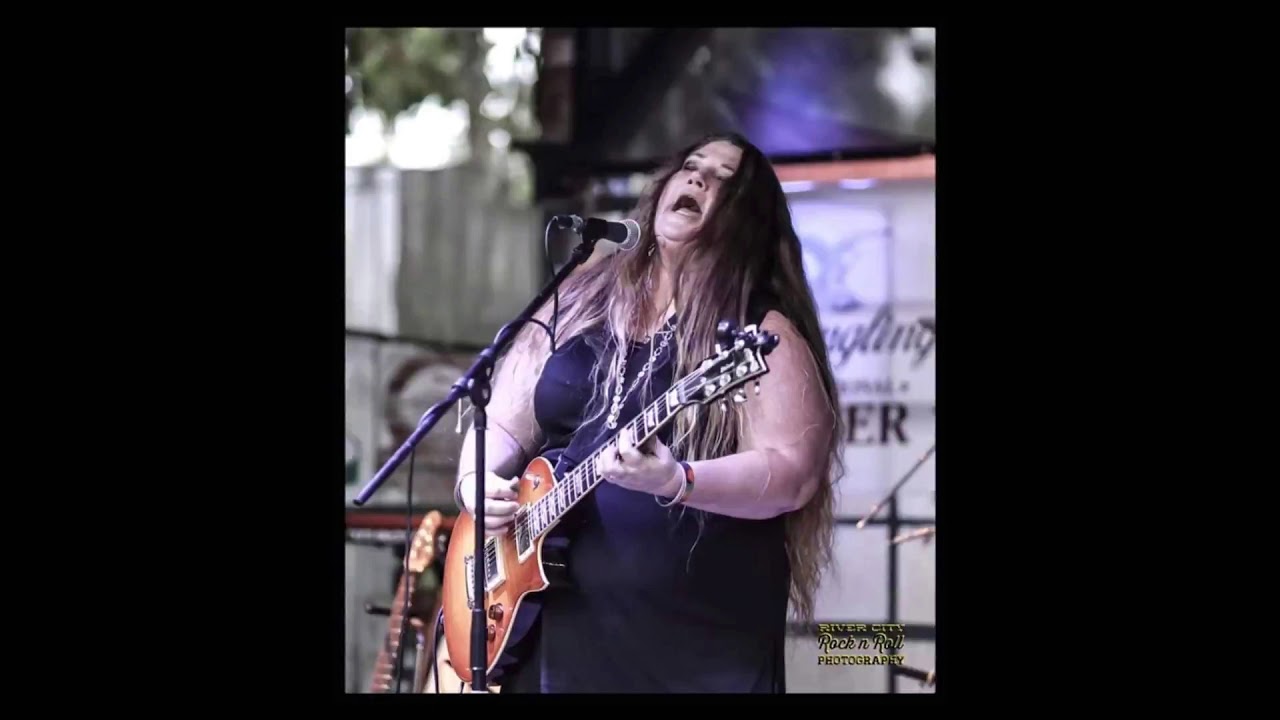 Made Of Earth - Move Me © 2019 Monica Dedmon