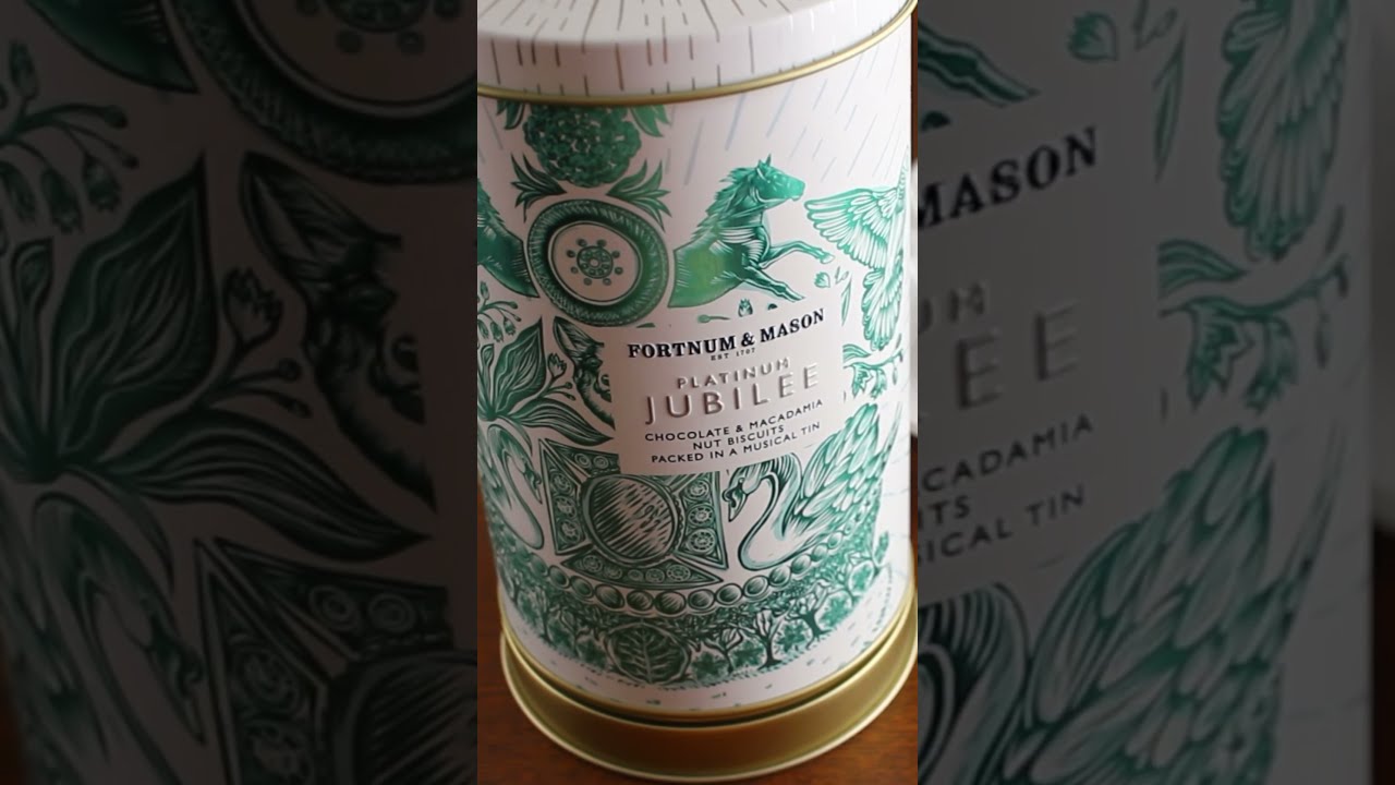 Fortnum & Mason Queen Elizabeth II Platinum Jubilee Musical