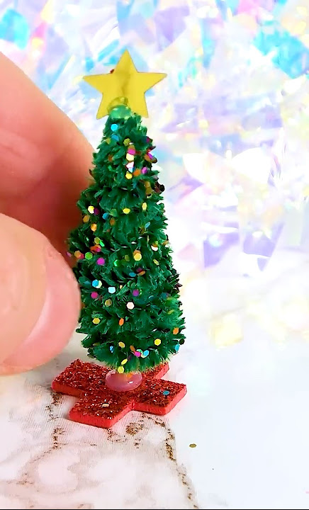 DIY mini Christmas Tree