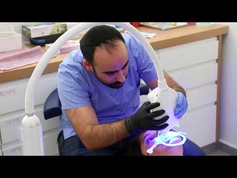 הלבנת שיניים עם ד״ר חים עזריאל הלבנת שיניים עם ד״ר חים עזריאל