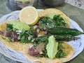 Tacos de res estilo cabeza