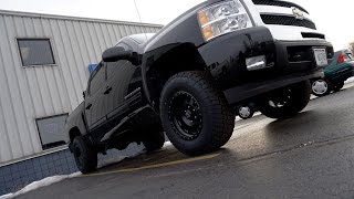 Match Highlights RealView - LIfted 2011 Chevy Silverado 1500 w/ 17" Eagle Alloy 012s & 32" Nitto Terra Grappler G2s