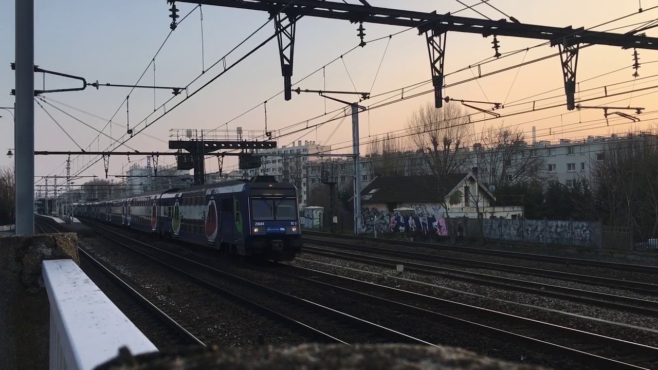 Départ de la Z20684/20734 VUPE Ligne D De Maisons Alfort pour Villiers Le Bel Gonesse Arnouville Départ de la Z20684/20734 VUPE Ligne D De Maisons Alfort pour Villiers Le Bel Gonesse Arnouville