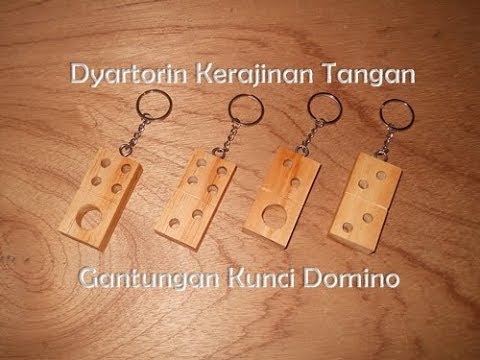 Cara Membuat Gantungan  Kunci  Domino Dari  Kayu  Palet Bekas 